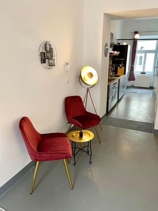 Klimatisierte Sehr Zentrale Wohnung-Loftstyle- فيينا المظهر الخارجي الصورة